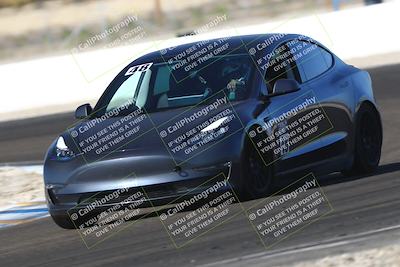 media/Nov-08-2025-Speed Ventures (Sat) [[1c7a6332f5]]/TC B/Session 3 (Turn 1)/